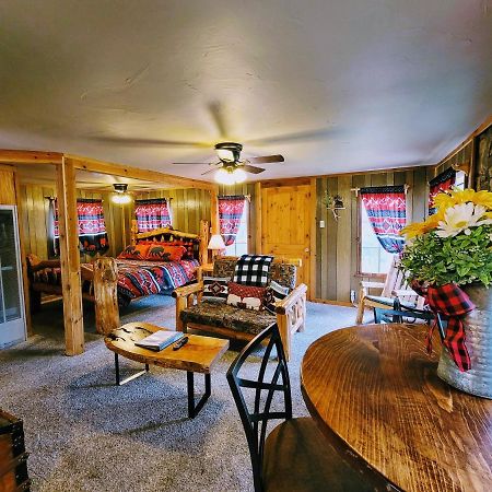 Sierra Blanca Cabins Hotell Ruidoso Eksteriør bilde