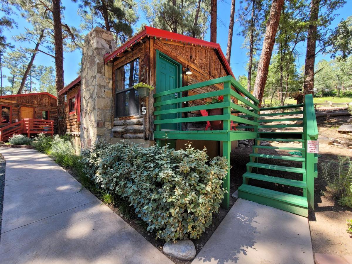 Sierra Blanca Cabins Hotell Ruidoso Eksteriør bilde