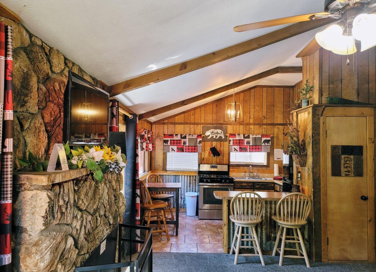 Sierra Blanca Cabins Hotell Ruidoso Eksteriør bilde