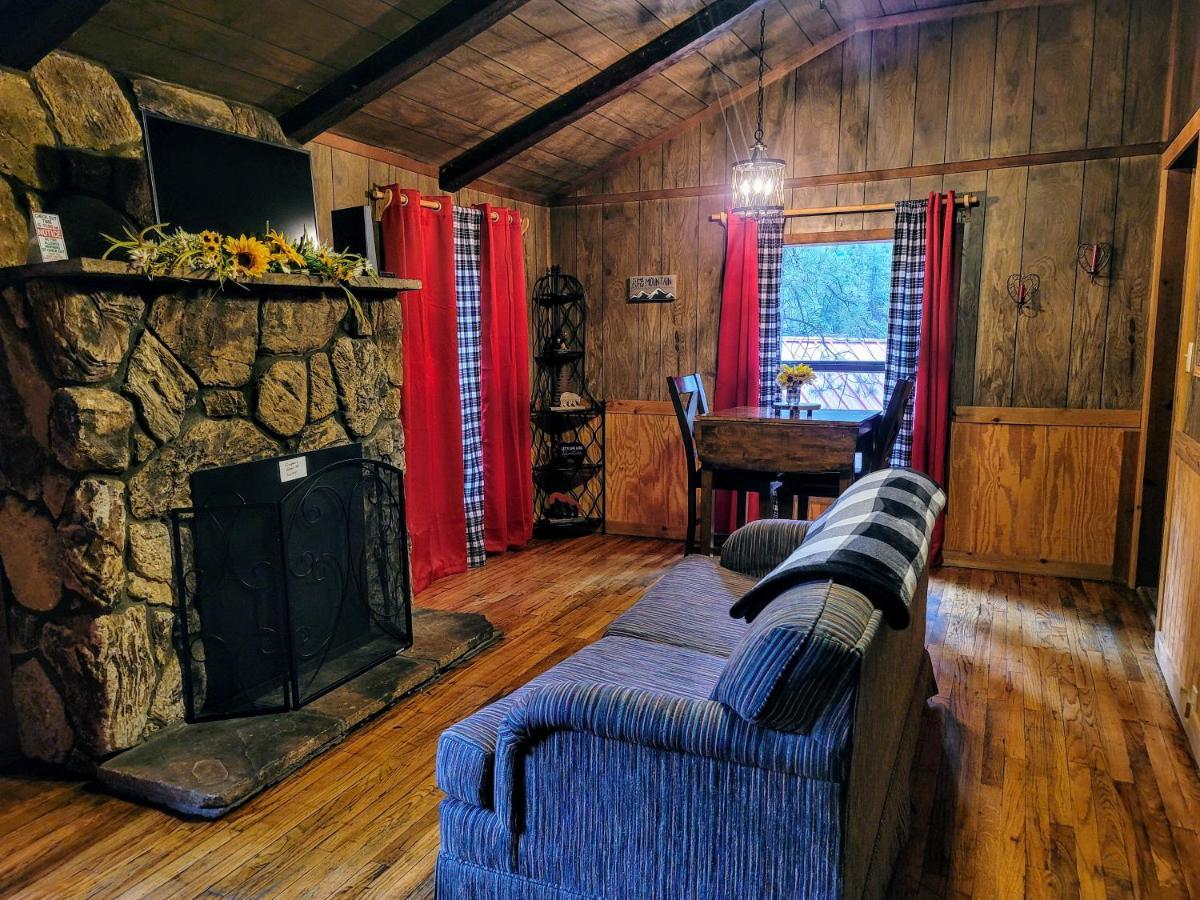 Sierra Blanca Cabins Hotell Ruidoso Eksteriør bilde
